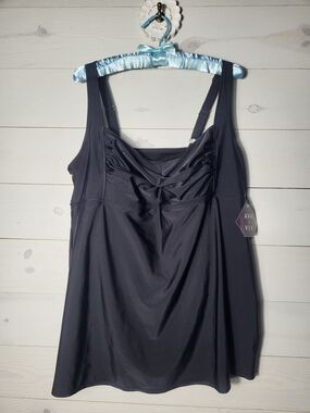 Ava & Viv Swimsuit Dress Black Ruched Slimming Summer Beach Vacation Plus Size.